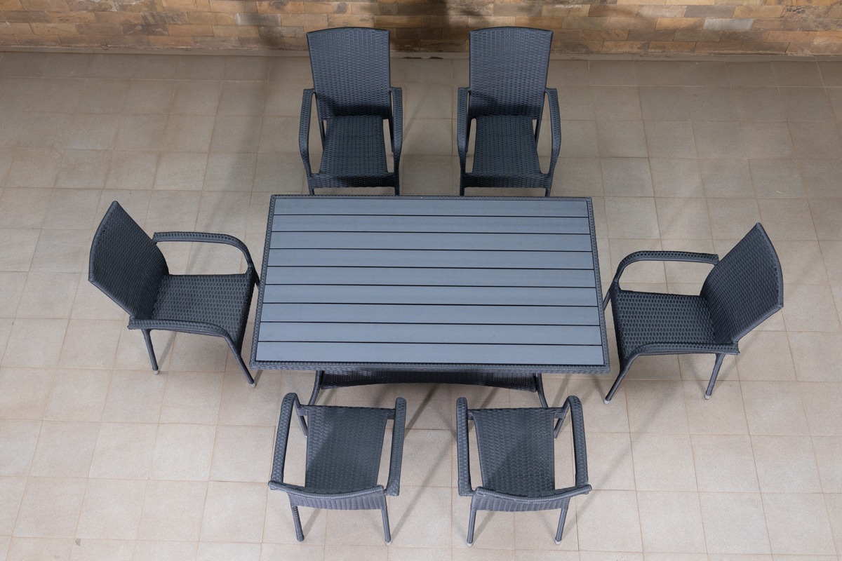 aruba outdoor dining table + 6 chairs