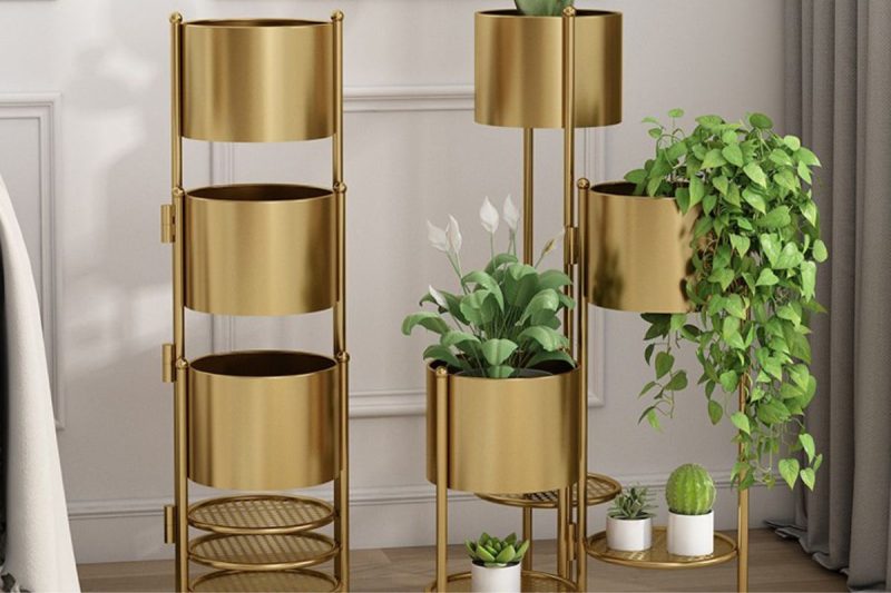 n4 gold planter (price indicated is per piece)