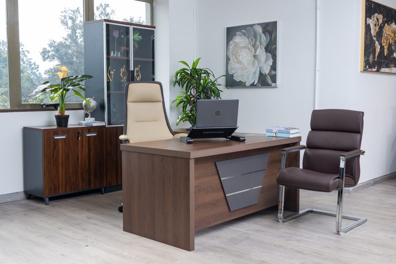 oz-2510-16 -1.6m- executive  desk