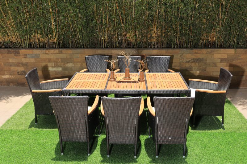 caila outdoor dining table + 8 chairs