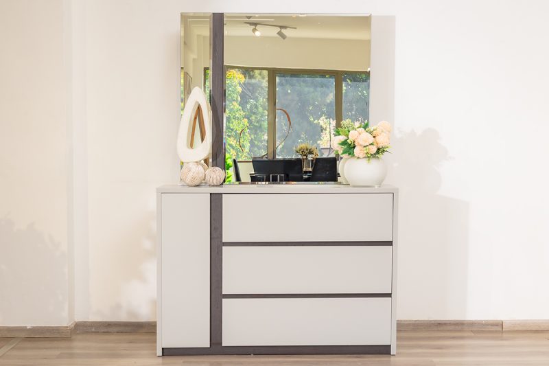 gala dresser mirror