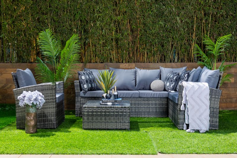 bora sectional outdoor sofa + coffee table