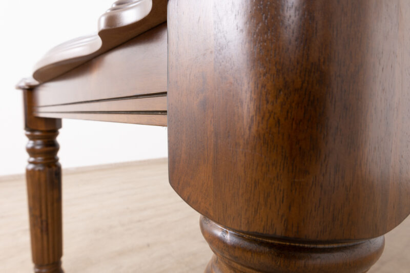 burray dining table + 8 chairs