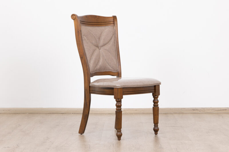 burray dining table + 8 chairs