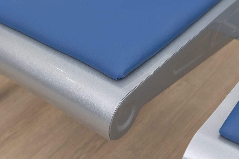 gatwick - bench