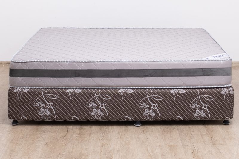 SINZIA Queen Size Spring Mattress