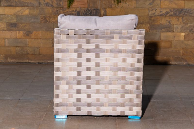 sara 7 seater outdoor sofa (3+ 2 +1+1+coffee table)