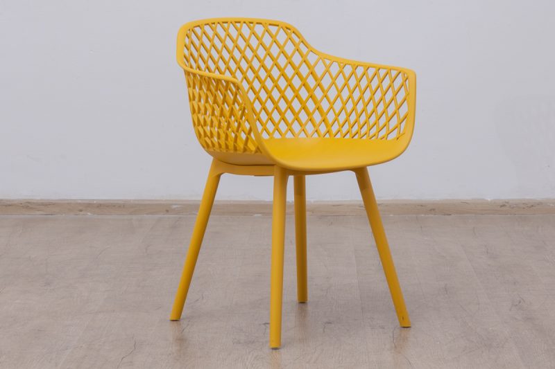 vita plastic chair