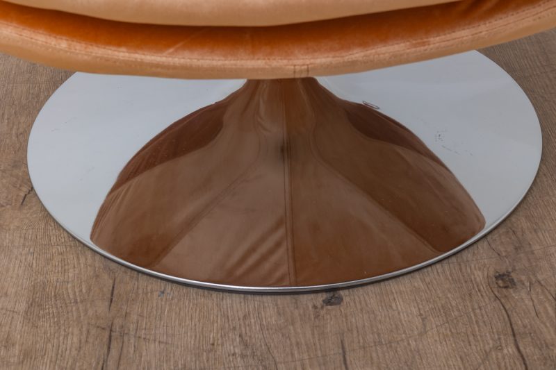 dumphey swivel accent chair