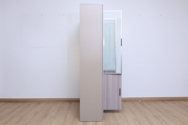 mcb07-1220 - cabinet