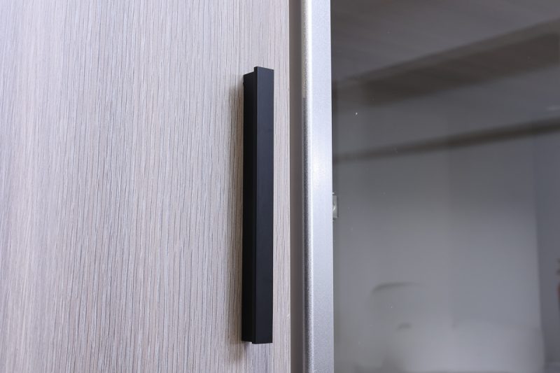 mcb07-1220 - cabinet