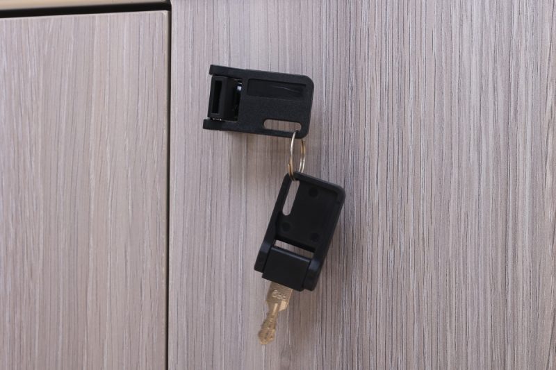 mcb07-1220 - cabinet