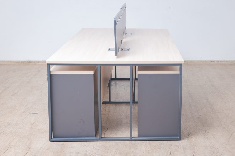 oz-8004-24- 4 way workstation