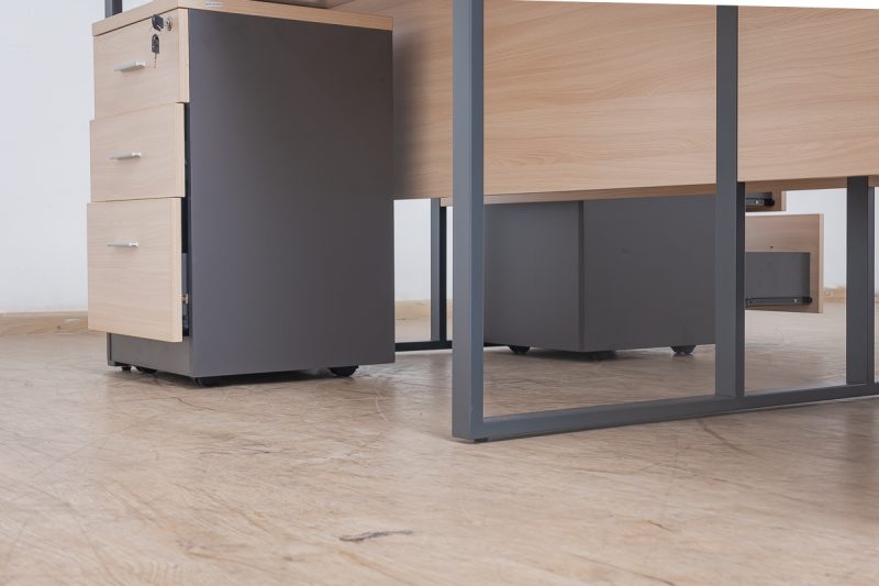 oz-8004-24- 4 way workstation