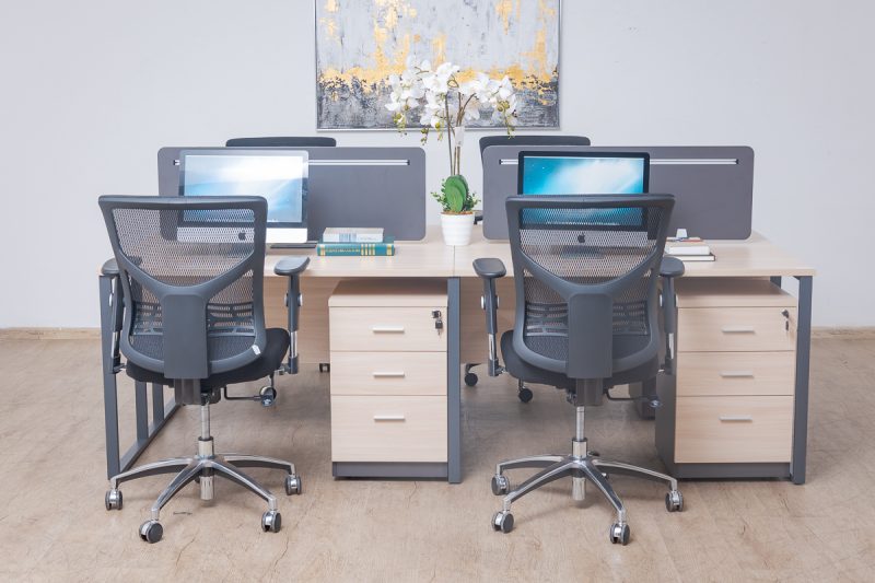oz-8004-24- 4 way workstation