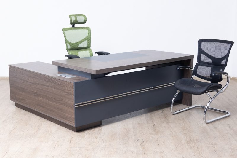 0z-2723-20 - executive desk