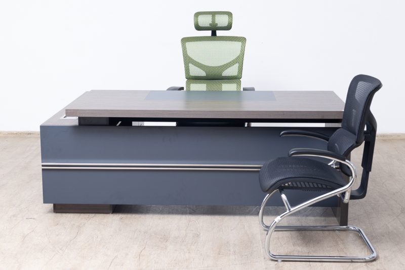 0z-2723-20 - executive desk