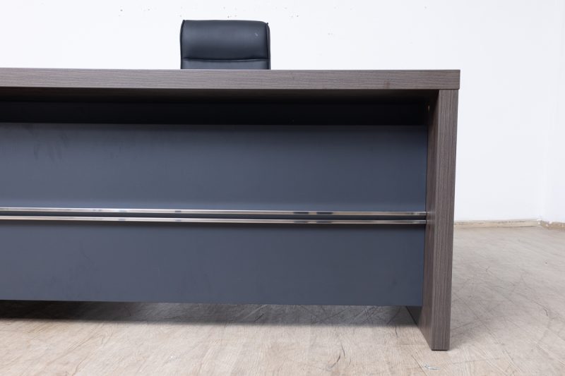 0z-2723-20 - executive desk