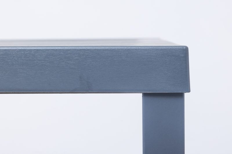 steve plastic top table