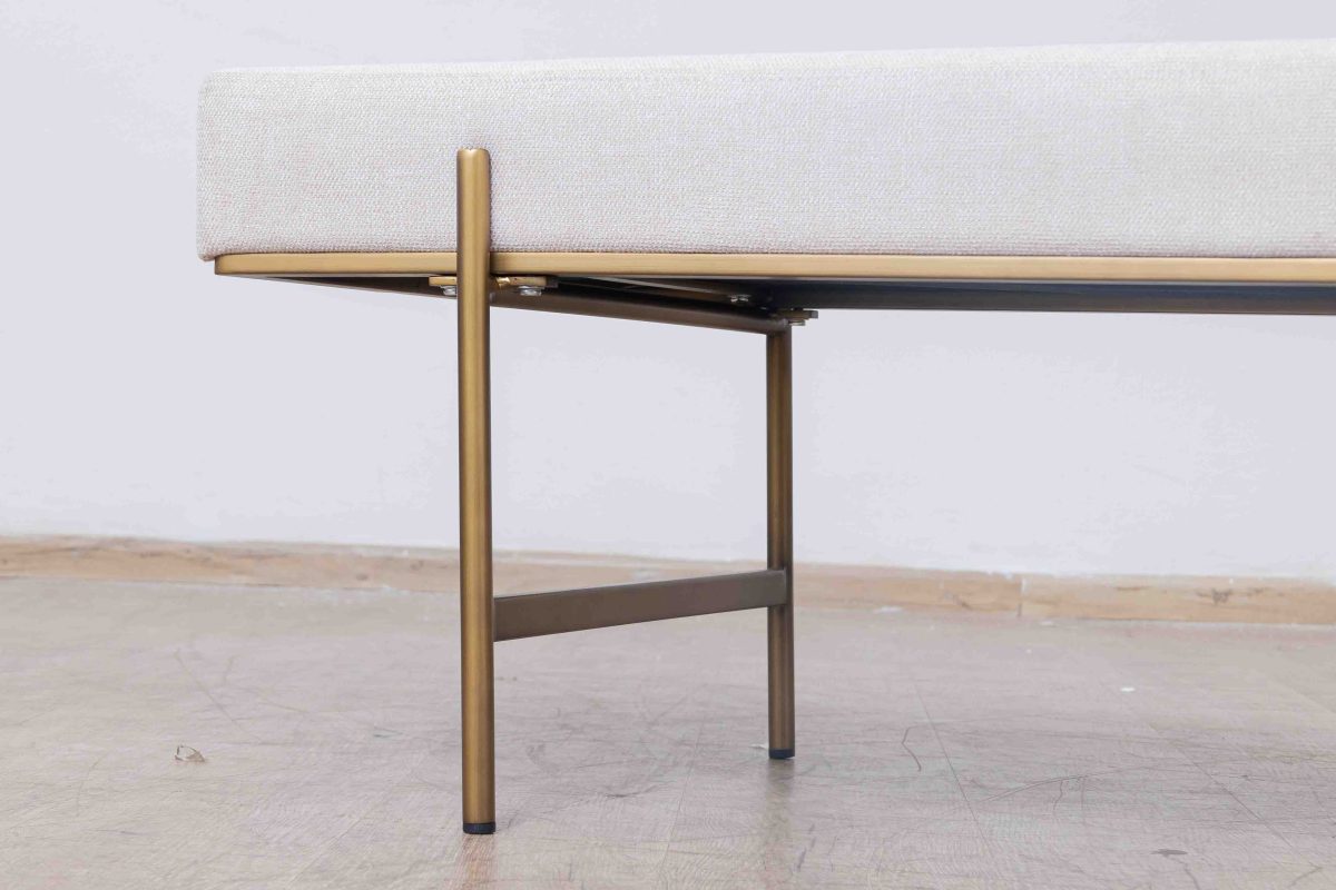 zhara bed bench
