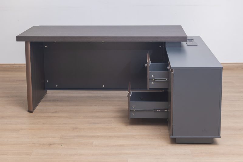 mza04-1816-executive desk