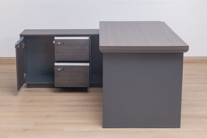 mza04-1816-executive desk