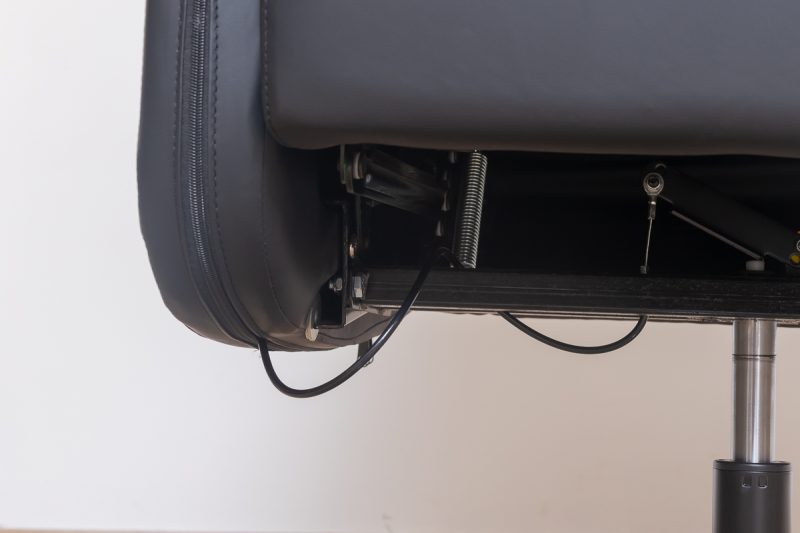 connor (hb-258a)  -high back chair