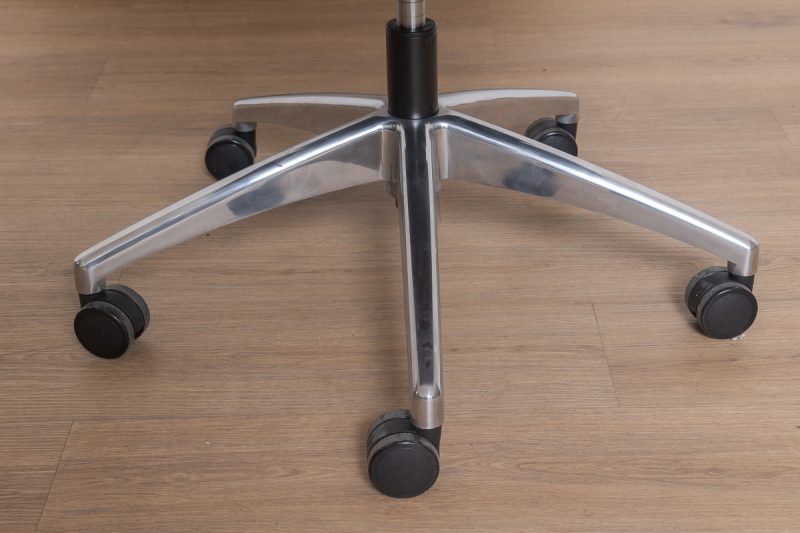 gregor (hb-263a)  -high back chair (copy)