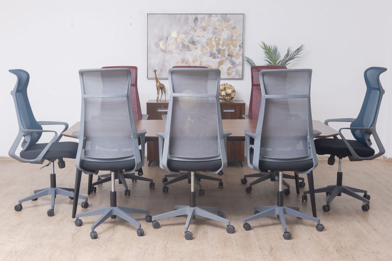 mad03-2411- conference table