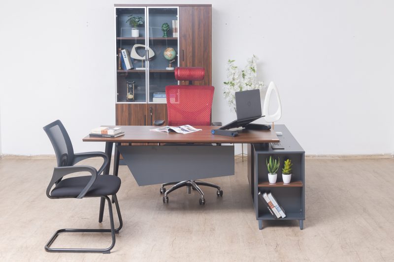oz-2911-18 - executive desk (copy)