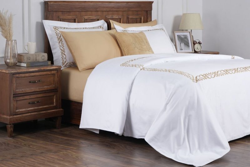 bed in box -  luxica chester (king) quilt set