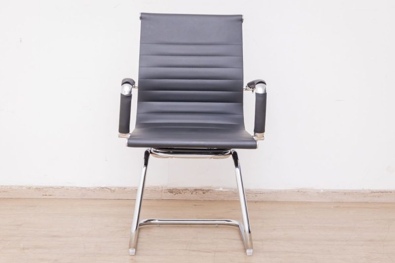 eames - visitor chair