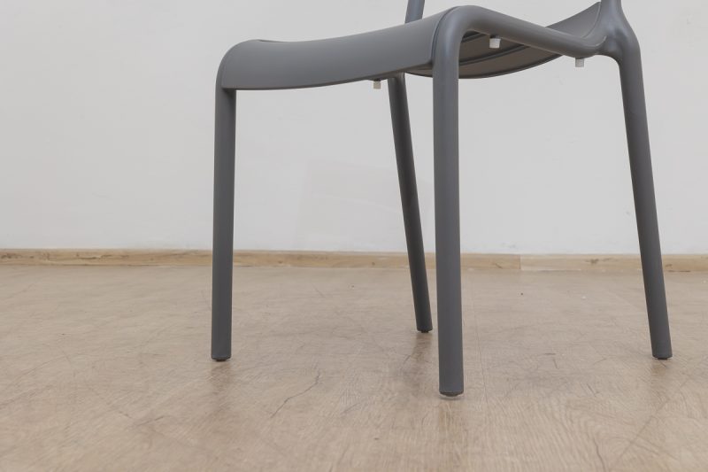 weston plastic chair