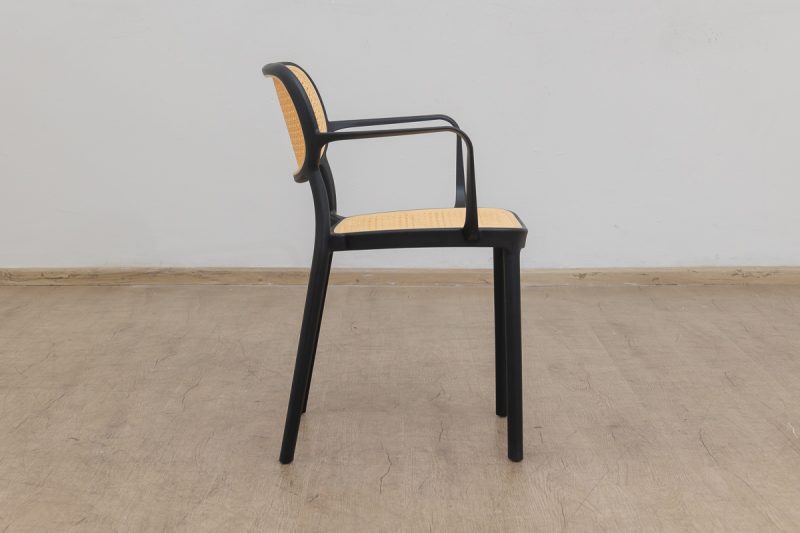crosby plastic chair