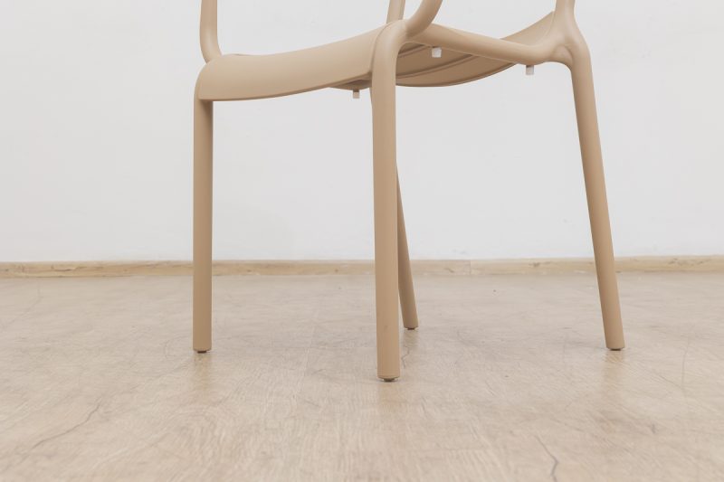weston plastic chair