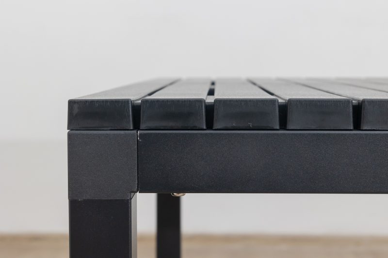 theo outdoor table