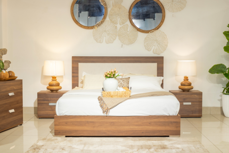sahara king bed + 2 nightstands