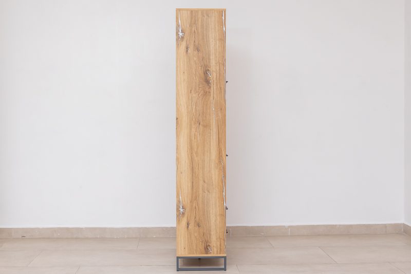 oregon tall display unit