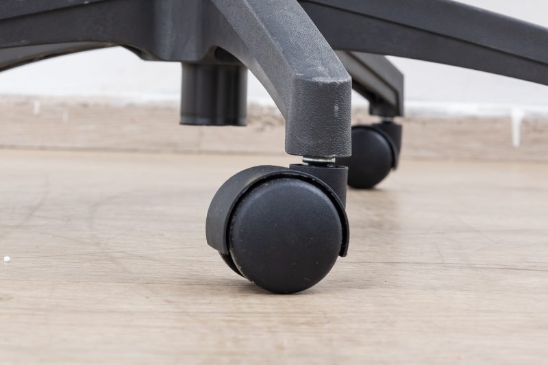 mirra - low back chair