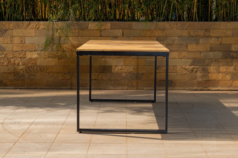 nod outdoor dining table + 6 chairs