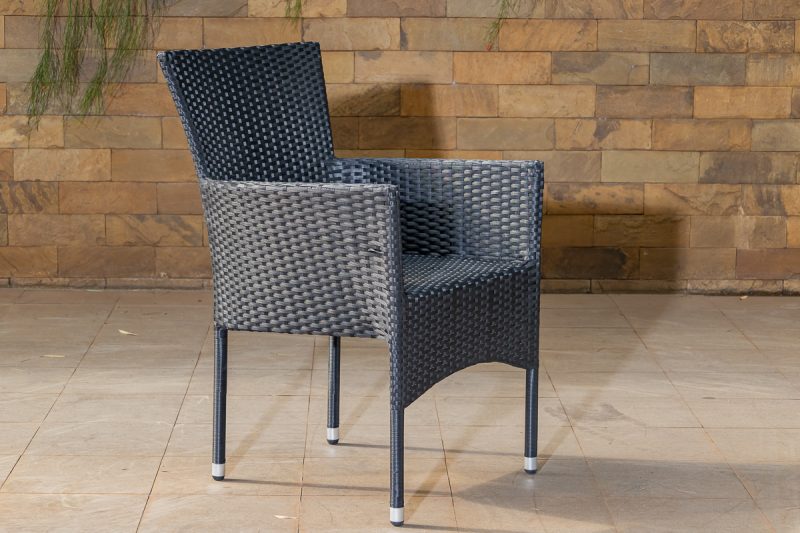 bork outdoor dining table + 8 chairs
