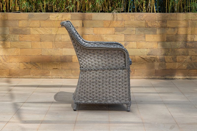 sally outdoor dining table + 6 chairs
