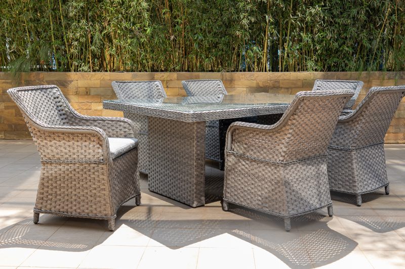 sally outdoor dining table + 6 chairs
