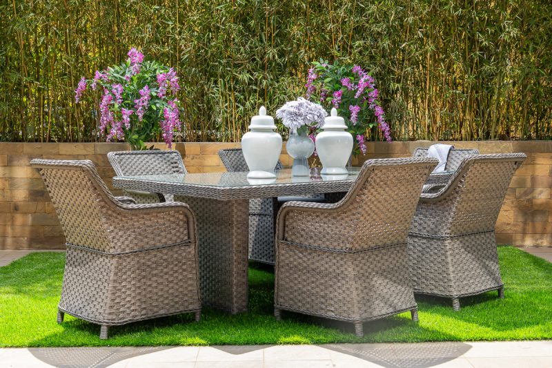 sally outdoor dining table + 6 chairs