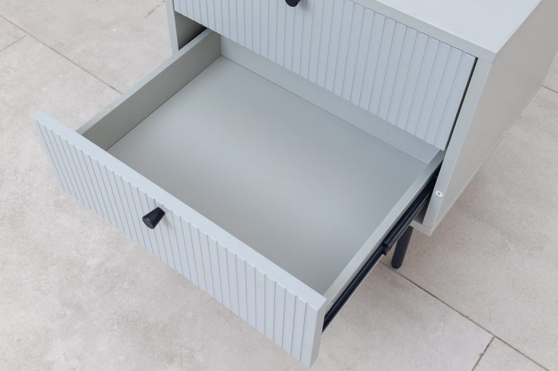 elliot end table