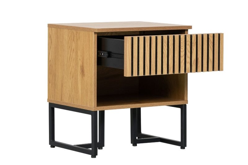 hampton end table