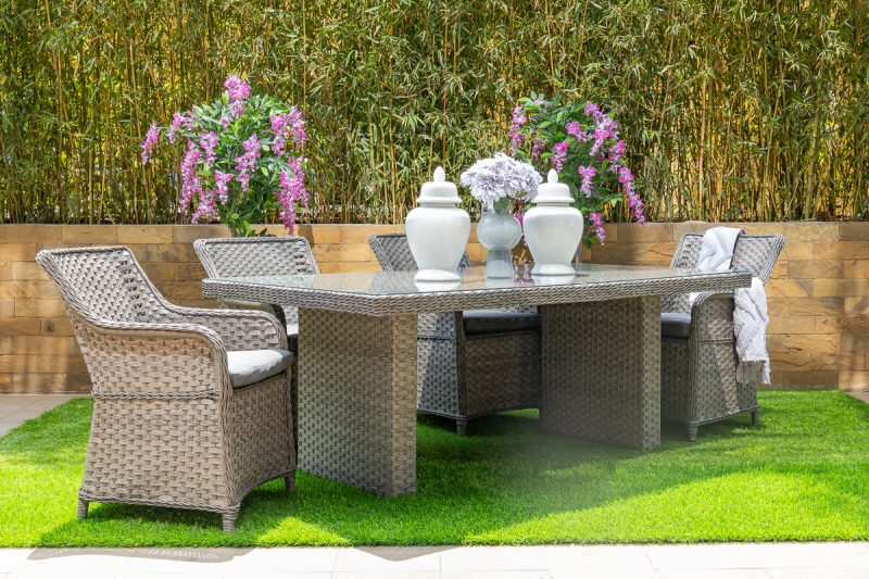 sally outdoor dining table + 6 chairs