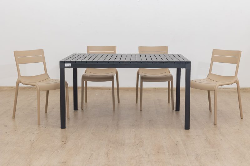 theo outdoor dining + weston chairs