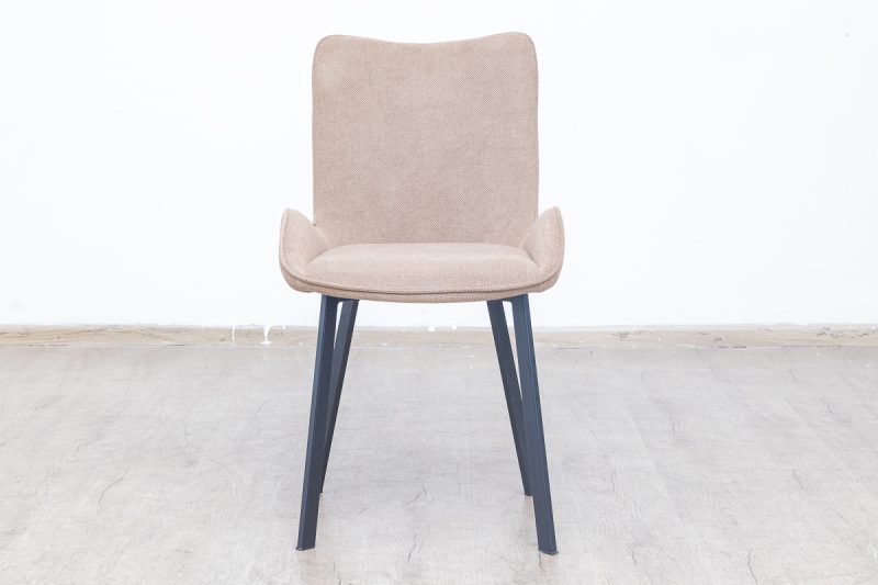 triena dining chair