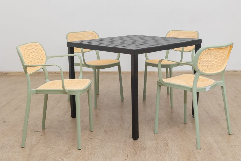 langston outdoor dining table + 4 crossby chairs